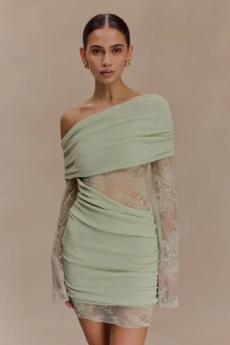 Vestido mini de punto y encaje Luxie – Verde pastel