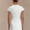 Vestido mini de traje Remi con detalles florales – Blanco Vestido mini de traje Remi con detalles florales – Blanco