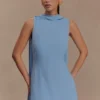 Vestido mini drapeado con pañuelo Wynter – Azul cielo Vestido mini drapeado con pañuelo Wynter – Azul cielo