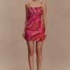 Vestido mini Eloise con bordado a mano – Estampado de remolinos rosas