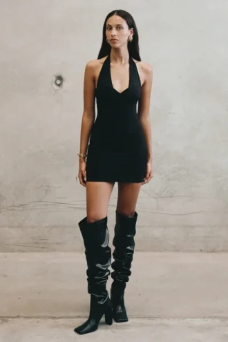 Vestido mini halter de crepé Cressida – Negro