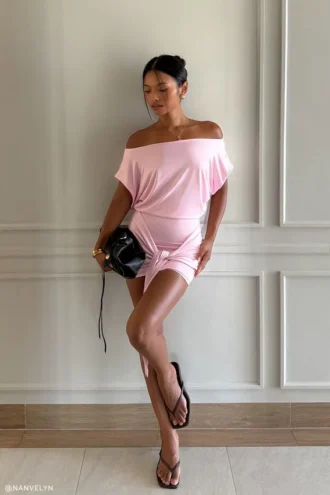 Vestido mini Maiara de manga corta con lazo y corte ceñido – Rosa
