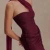 Vestido mini Mattea Diamante con pañuelo – Ciruela Vestido mini Mattea Diamante con pañuelo – Ciruela