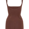 Vestido mini moldeador sin espalda Jocelyn – Espresso