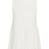 Vestido mini plisado sin mangas Mackenzie – Marfil Vestido mini plisado sin mangas Mackenzie – Marfil