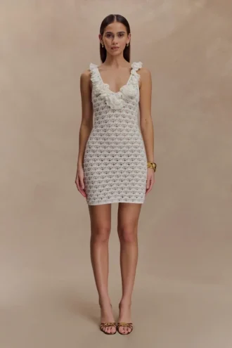 Vestido sin mangas de punto con volantes Brigid – Marfil