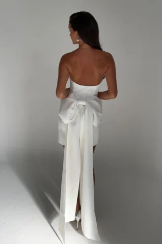 Vestido sin tirantes con lazo Meredith – Blanco
