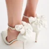 Zapatos de tacón con lazo de satén – Blanco